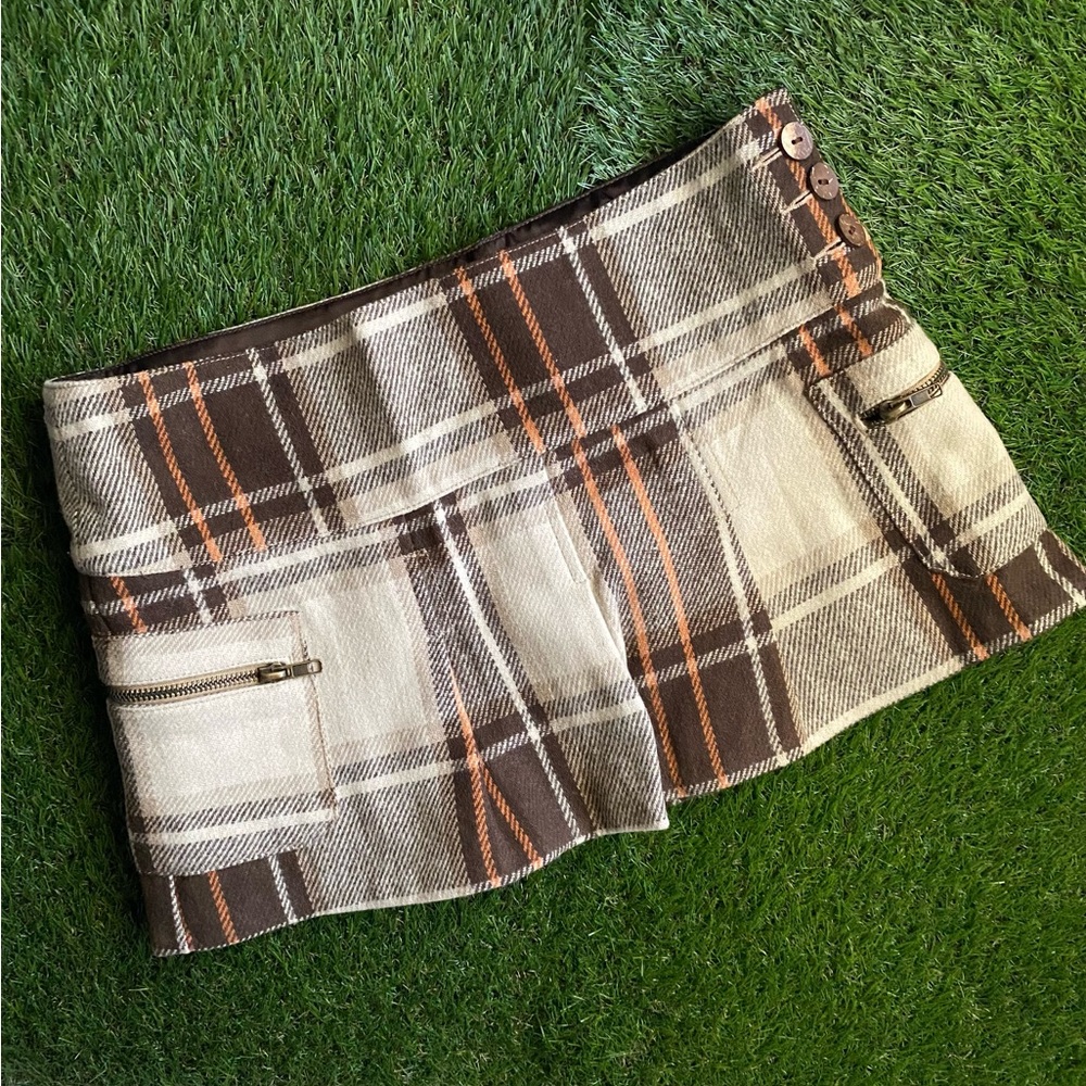 Hollister Co. plaid skirt